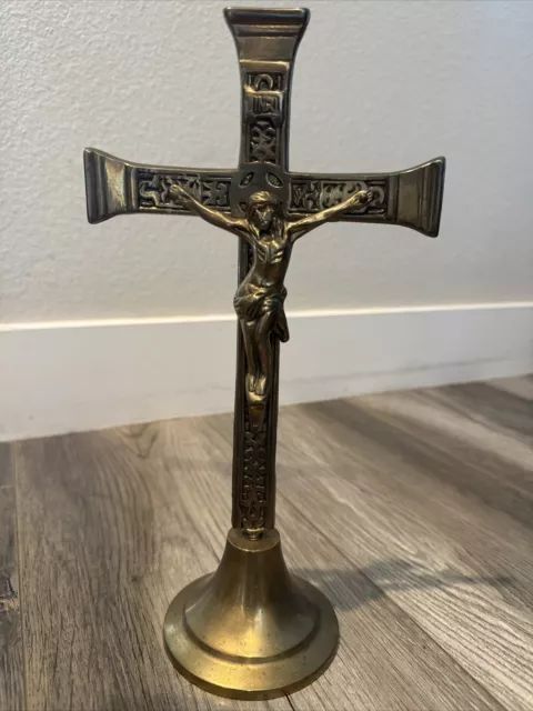 Antique/Vintage Brass Table Cross Jesus Christo Crucifix Religious Catholic 11.7