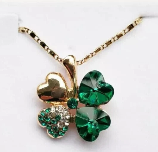 Collier trèfle à 4 coeurs | La Boutique Du Bonheur