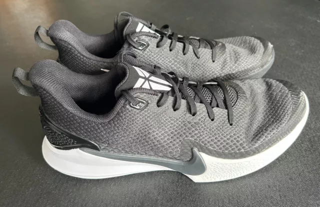 Basketball shoes deals mamba