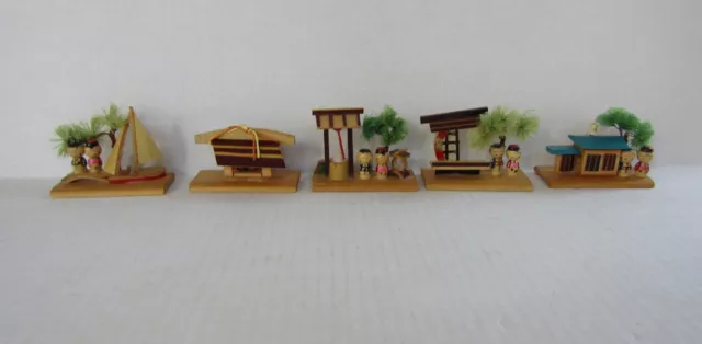 5 Vintage Wooden Miniature Kokeshi Doll Display Pieces Japan
