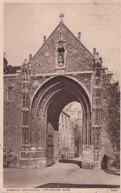 **  NORWICH CATHEDRAL  ** ERPINGHAM GATE   ,  Norfolk   ( Au41 )