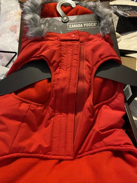 Canada Pooch Everest Explorer Size 18 Red Fleece Lined Insulated Dog Coat