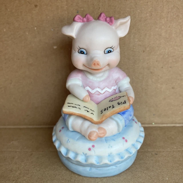 Bronson GIRL READING HER BOOK Pig Tales Boy Piglet Piggy Sri Lanka Figurine 1994