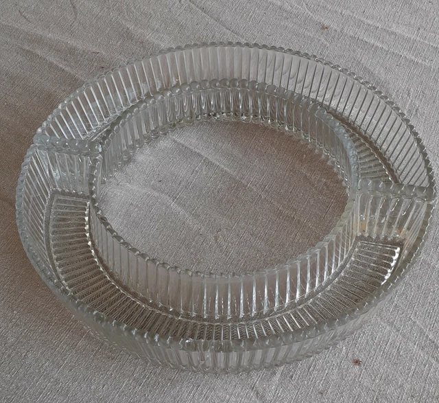 Pique Fleurs En Verre Cisele 2 Demi Couronne Vintage