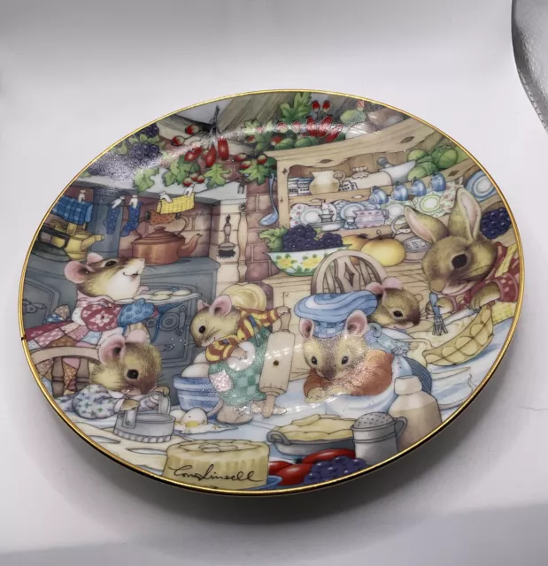 Danbury Mint Collectors Plate - Tales From The Undergrowth “Baking Day”