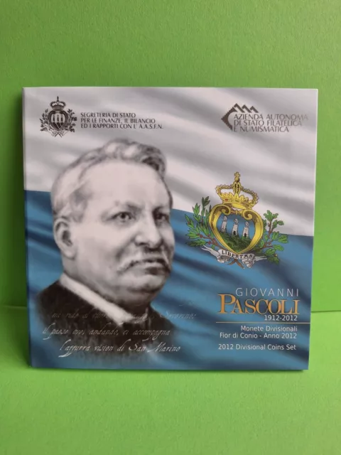 "San Marino KMS lucido timbro 2012 + 5 euro argento ""Pascoli"