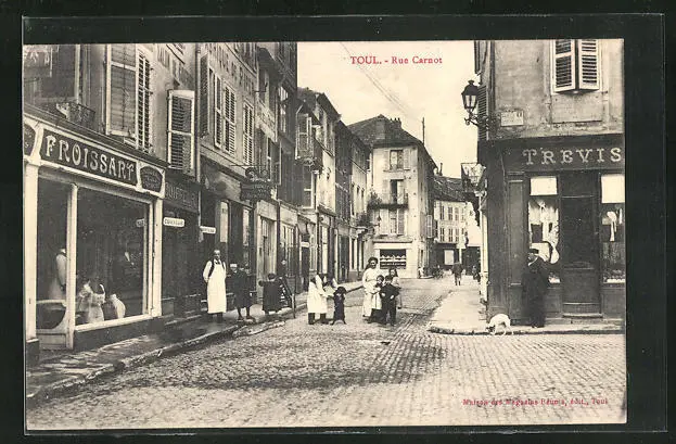 CPA Toul, Rue Carnot