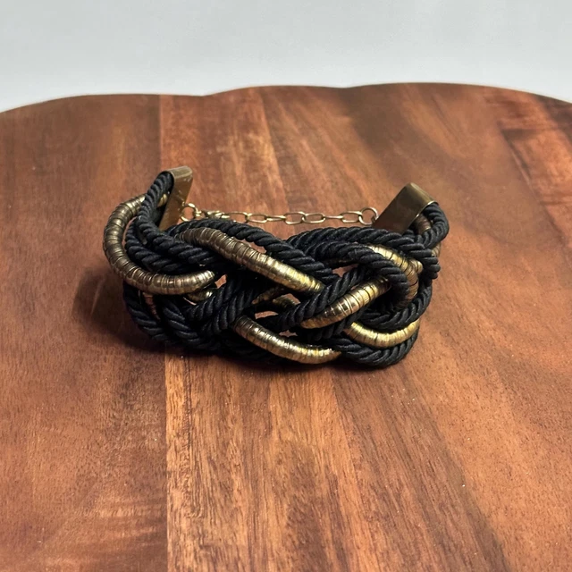 Bracelet Kada Homme – Laiton Doré, Manchette épaisse, Motif Religieux, Inde