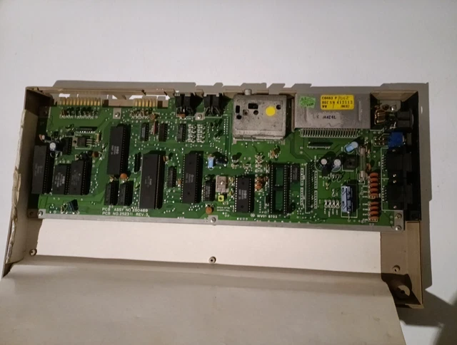 ⭐️ Commodore C64 ASSY 250469 del 1987 con guscio inferiore ⭐️ Commodore C64 ASSY 250469 del 1987 con guscio inferiore