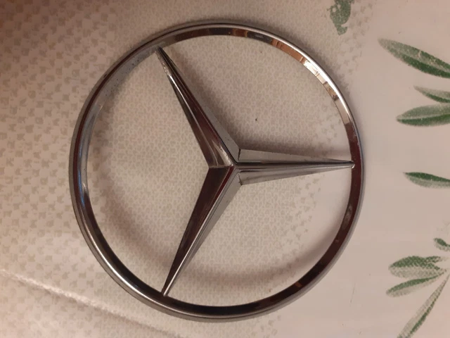 Logo Volkwagen Emblème Arrière Facelift - Chromé 5Na853687H2Zz Volkswagen Tiguan Logo Volkswagen Noir
