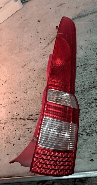 Feu Arrière Droit Pour Fiat Panda - Occasion En état Fonctionnel