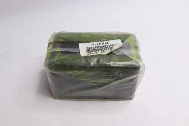 Grainger Approved Rectangular Rubber Dock Bumper 6" x 3-1/2" x 3-1/2" 22NT82