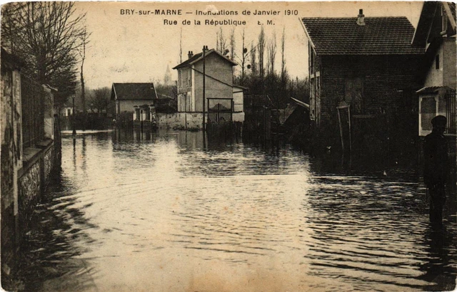 CPA Bry-sur-Marne - Rue de la Republique (275114)