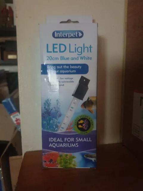 Interpet Kids Glow White and Blue LED Light for Aquarium