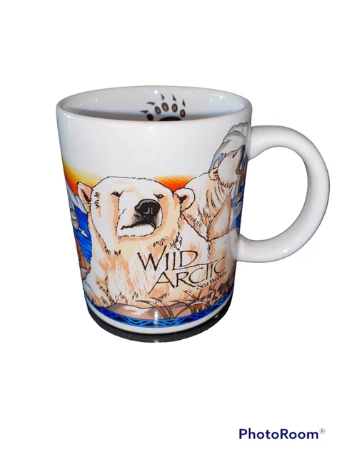 Sea World Collectible Authentic "Wild Artic" Coffee Mug Polar Bear, Wolf,  Paw