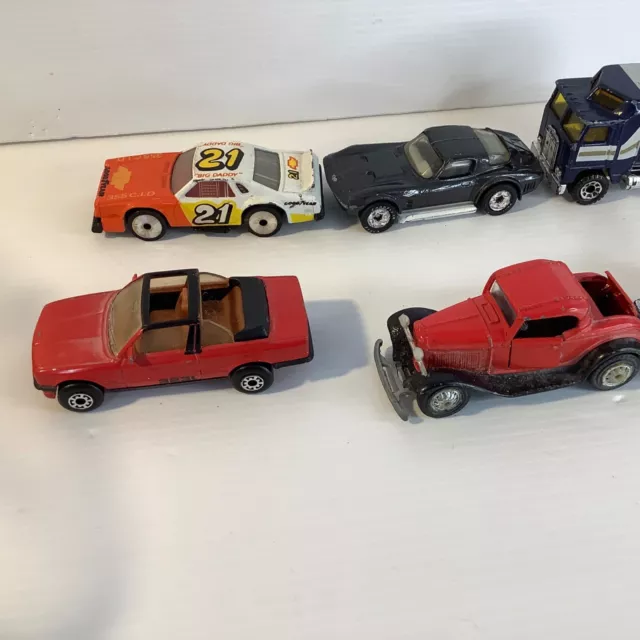 Hot Wheels & Matchbox & Road Champs  Die Cast Cars Bundle x 8 Bulk Lot Various 3