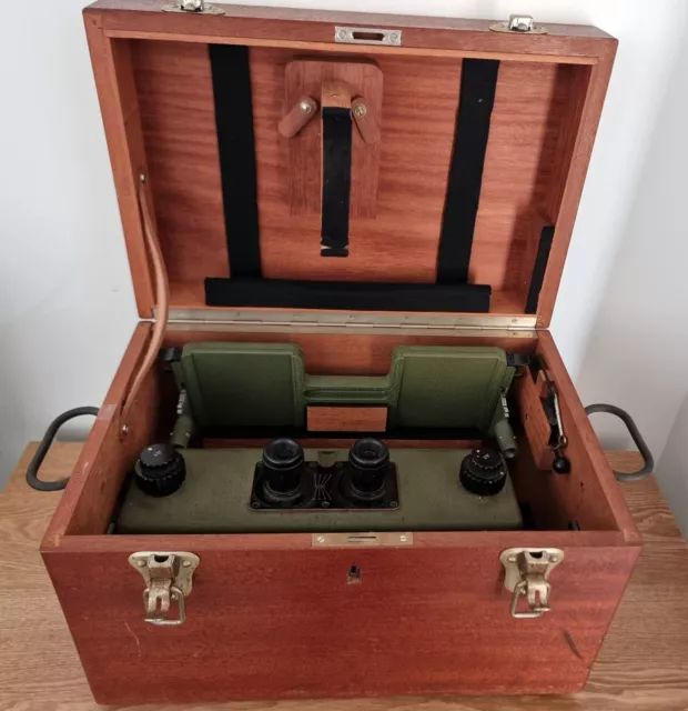 Vintage c.1956 Old Delft Scanning Stereoscope III Netherlands in stunning...