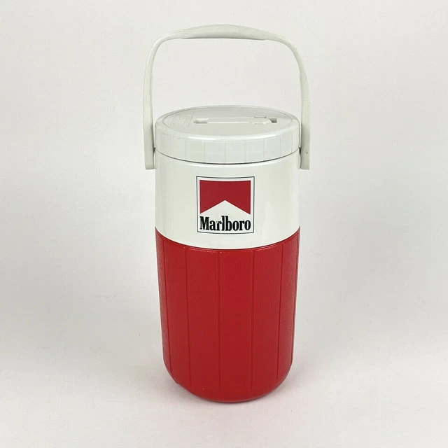VINTAGE MARLBORO COLEMAN Cooler Half Gallon Insulated Flip Spout Jug