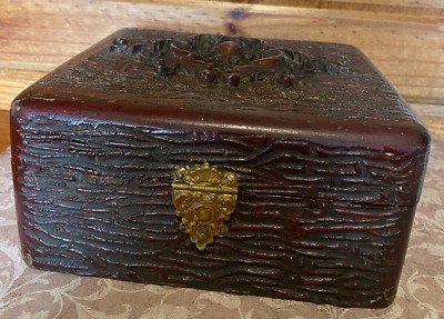 Antique Victorian 1800S Wooden Mahogany Austrian Court Box Collar Box 7X6X3"