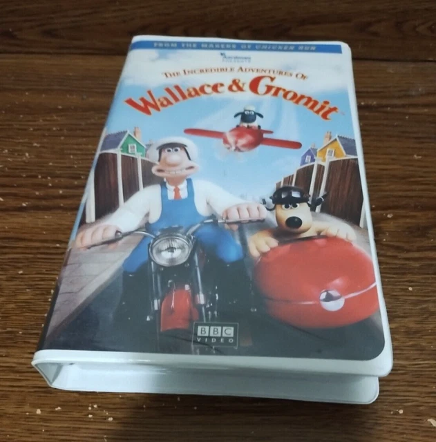 The Incredible Adventures Of Wallace And Gromit Vhs THE INCREDIBLE ADVENTURES of Wallace Gromit (VHS, Clamshell, 2000, BBC