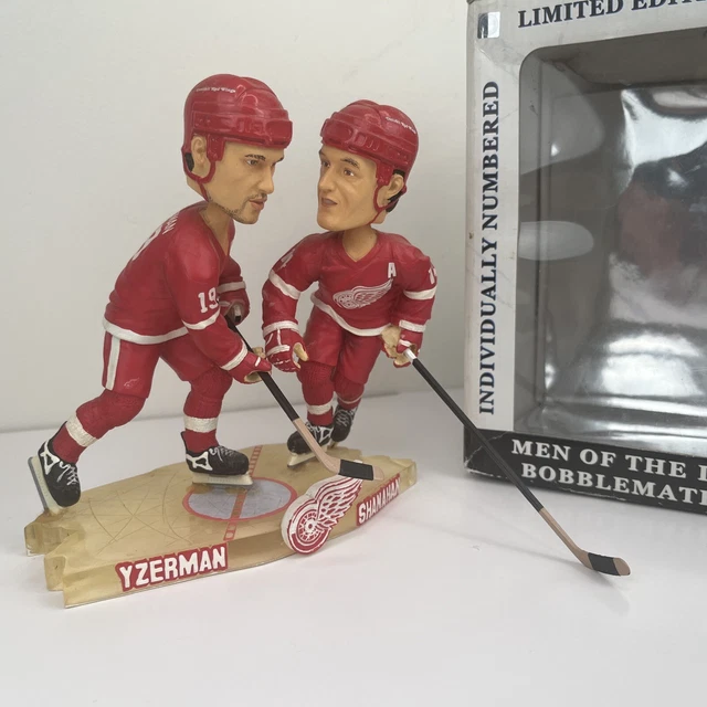 Vintage Steve Yzerman~Brendan Shanahan 33 of 504 Bobblehead Detroit Red Wings