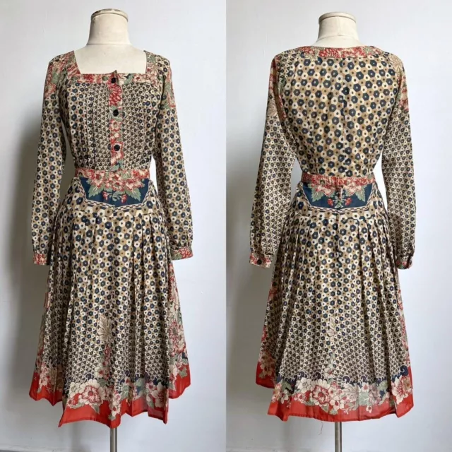 70s vintage skirt blouse set Albert Nipon pleated boho pattern hippy geometric