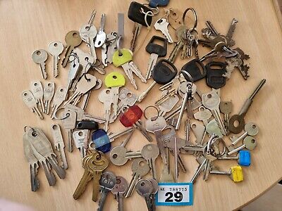 Large Lot Vintage Collectable Keys for Security Bike Car Cabinet Case Etc 2