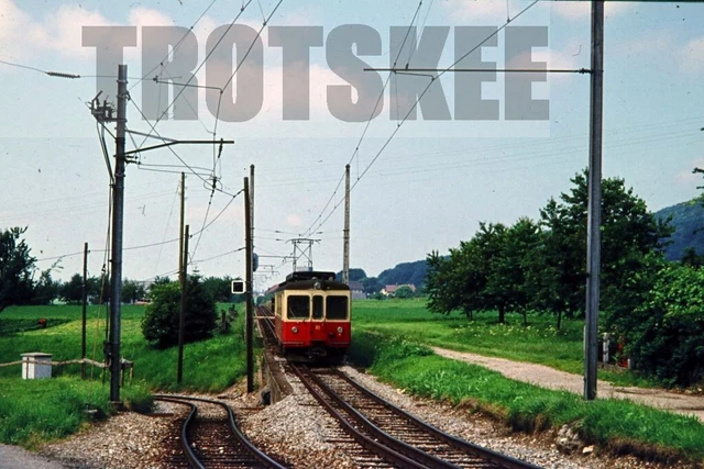 35mm Slide SWITZERLAND SNB Solothurn Niederbipp Bahn Electric Railcar 81 1975