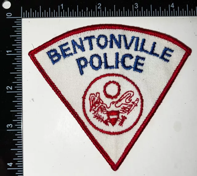 VINTAGE OBSOLETE Arkansas AR Bentonville Police Patch