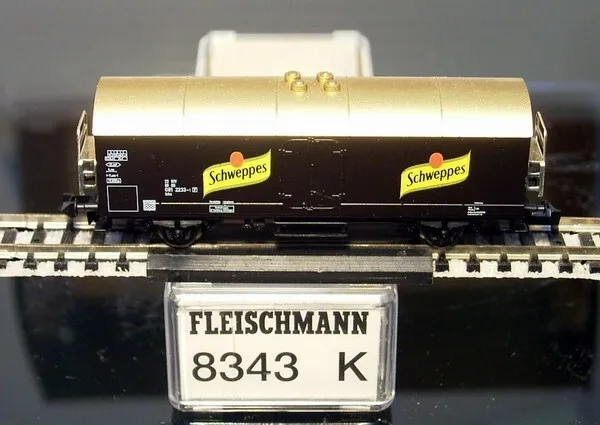 Fleischmann N 8343 K - Carro frigorifero Ichs a 2 assi DB insegne "SCHWEPPES"