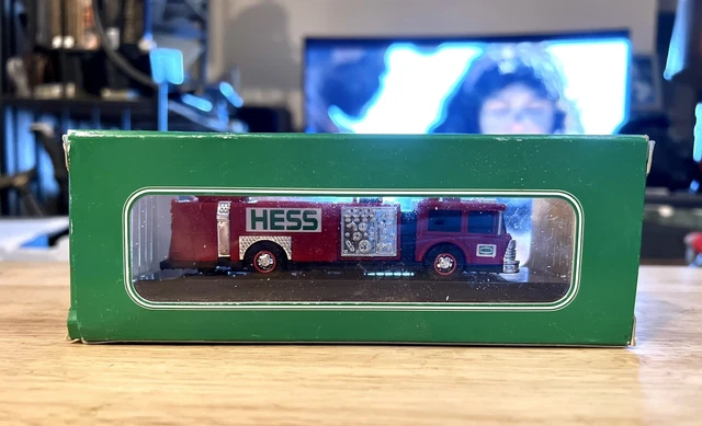 1999 HESS MINIATURE FIRE TRUCK  - NEW in BOX .99 Cent Start SALE!