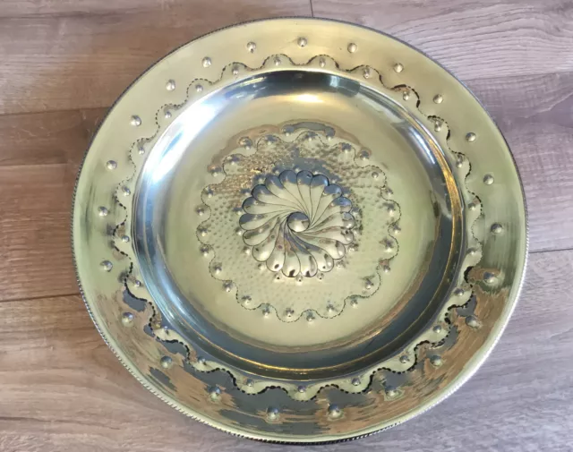 A Beautiful Antique, Arts & Crafts Brass Dish / Bowl. Hand Beaten , Circa 1890.