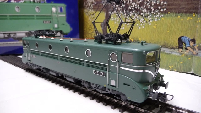 ROCO 43780.2 - Digital Locomotive type BB 22 000 de la SNCF 22304 - HO État neuf EUR 145,00 - FR ROCO 43780.2 - Digital Locomotive type BB 22 000 de la SNCF 22304 - HO État neuf EUR 145,00 - FR