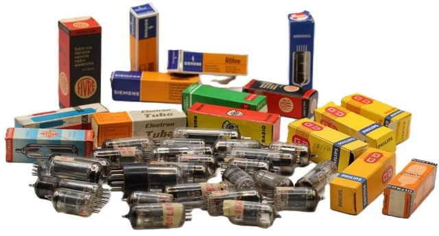 LOTTO LAVORO VALVOLE TUBO TV VINTAGE Varie marche piccole valvole non