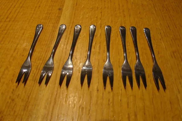 8 pc. Antique EPNS Sheffield Eisenberg Lozano England silver plate pickle forks
