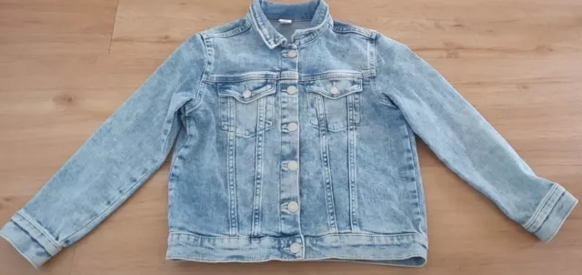 H&M Denim Gr.134 Jeansjacke mit Druckknöpfen Top Wie Neu Übergangsjacke Frühling