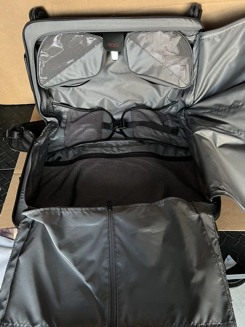 Tumi Alpha 3 Garment 4 Wheeled Carry On Rolling Bag $925 Black 2203038 5