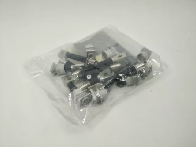 ABB 1SDA066952R1 Parte Posterior Terminals Ajustable 8pcs XT4