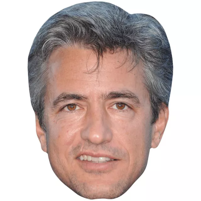 Dermot Mulroney (Grey) Big Head. Masque plus grand que nature.