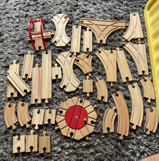 WOODEN TRAIN TRACK Brio Compatible + Junctions Turntable Etc £5.00