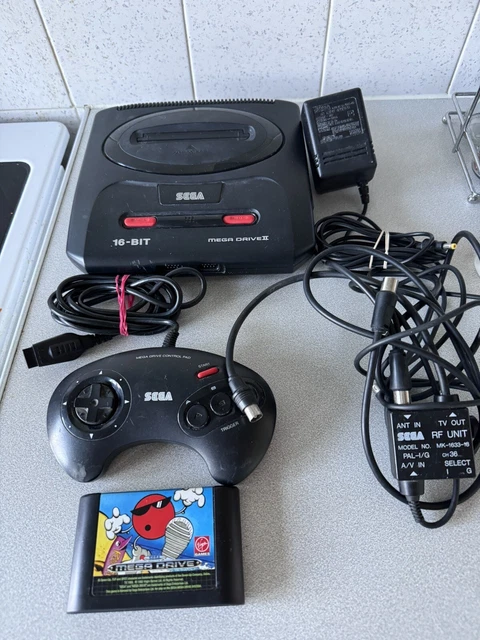 Sega Mega Drive 2 II & Cool Spot Cart Console Bundle - PAL - Tested & Working 4