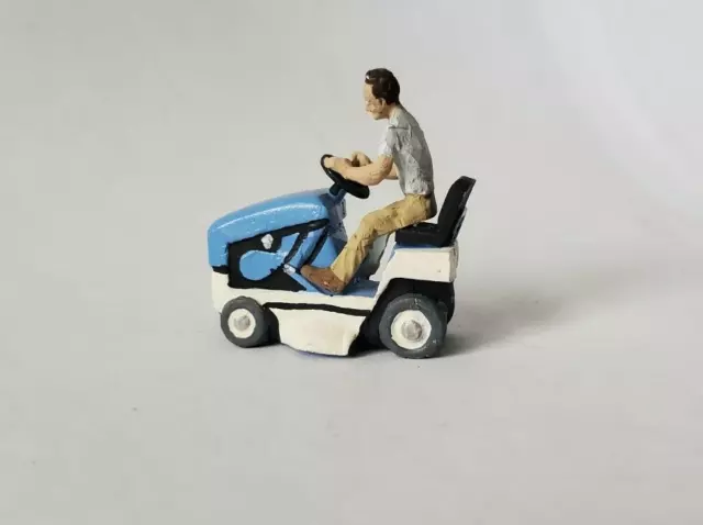 Arttista #1605 - Man on Riding Lawnmower  - O Scale Figure - Model Trains - NEW