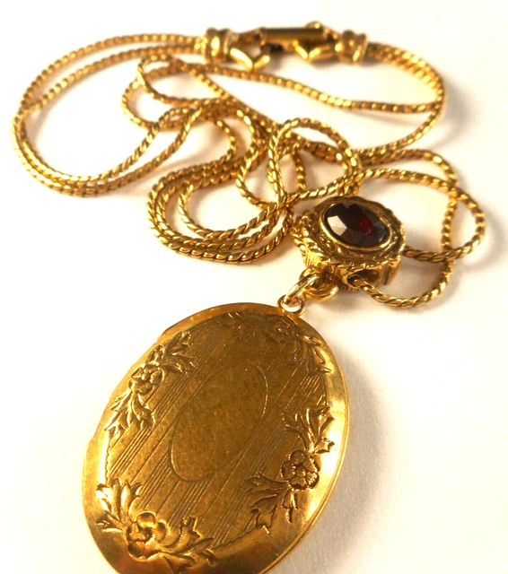 Vtg Goldette Double Strand Red Crystal Large Locket Pendant Necklace 14/16"