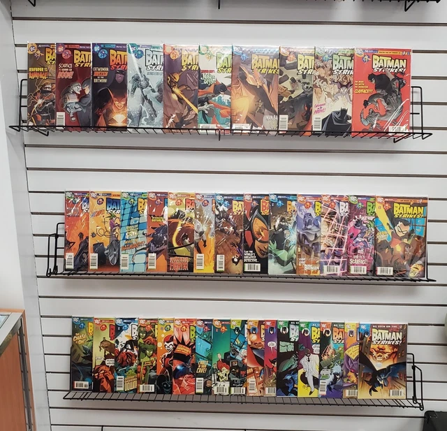 The Batman Strikes! Lot Of 39 4-50 DC Comics 2005 Catwoman Clayface #50 45 41 35