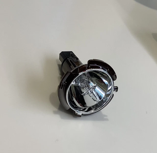 BMW GENUINE BMW Exterior Parking Light Bulb + Holder Socket E60/E61