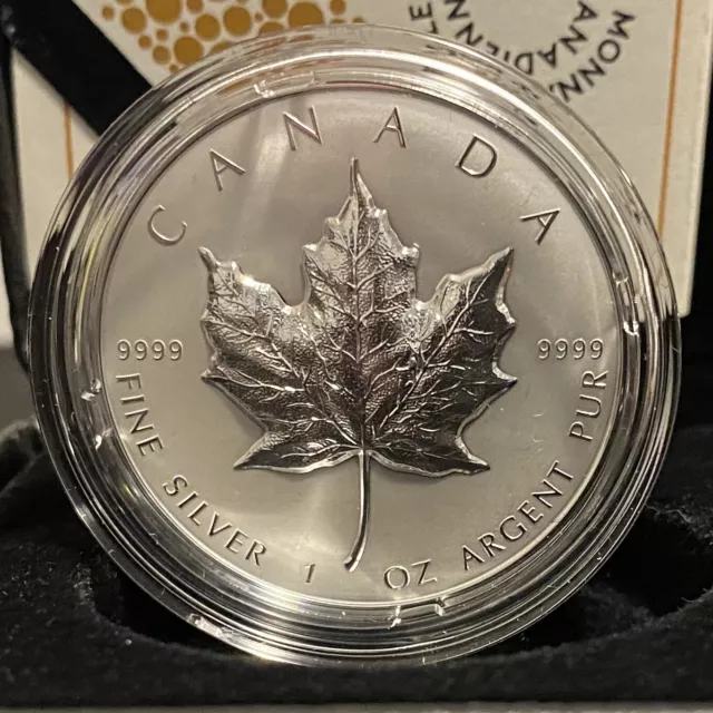 2022 Canada 1 oz. Ultra-High Relief Silver Maple Leaf  Fine Silver Coin