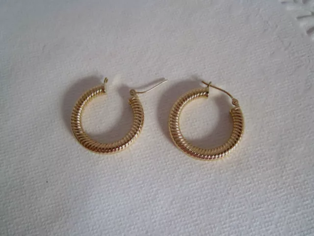 14k Fine Yellow Gold Brilliant Polished Spiral Designed Hoop Earrings - 1 inch