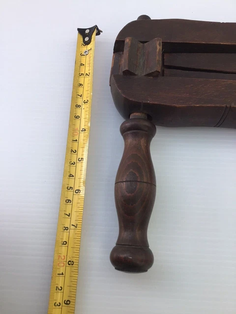 Vintsgr Rattle Police VINTAGE WW1/WW2 MARYLEBONE Police Wooden Gas Attack Warning Rattle £124 ...