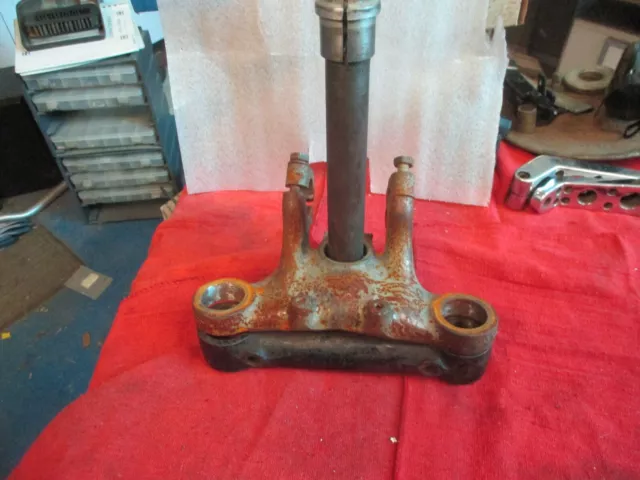 Triumph 650 Bonneville Top & Bottom Triple Tree  T120 TR6 1963 - 1966 058623