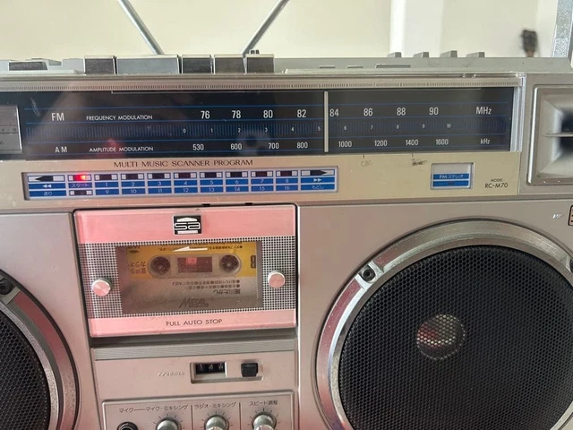 Autoradio Stereo A Cassette Victor RC-M70 – Boombox AM/FM Argento Vintage (Usato Dal Giappone) - Foto 1